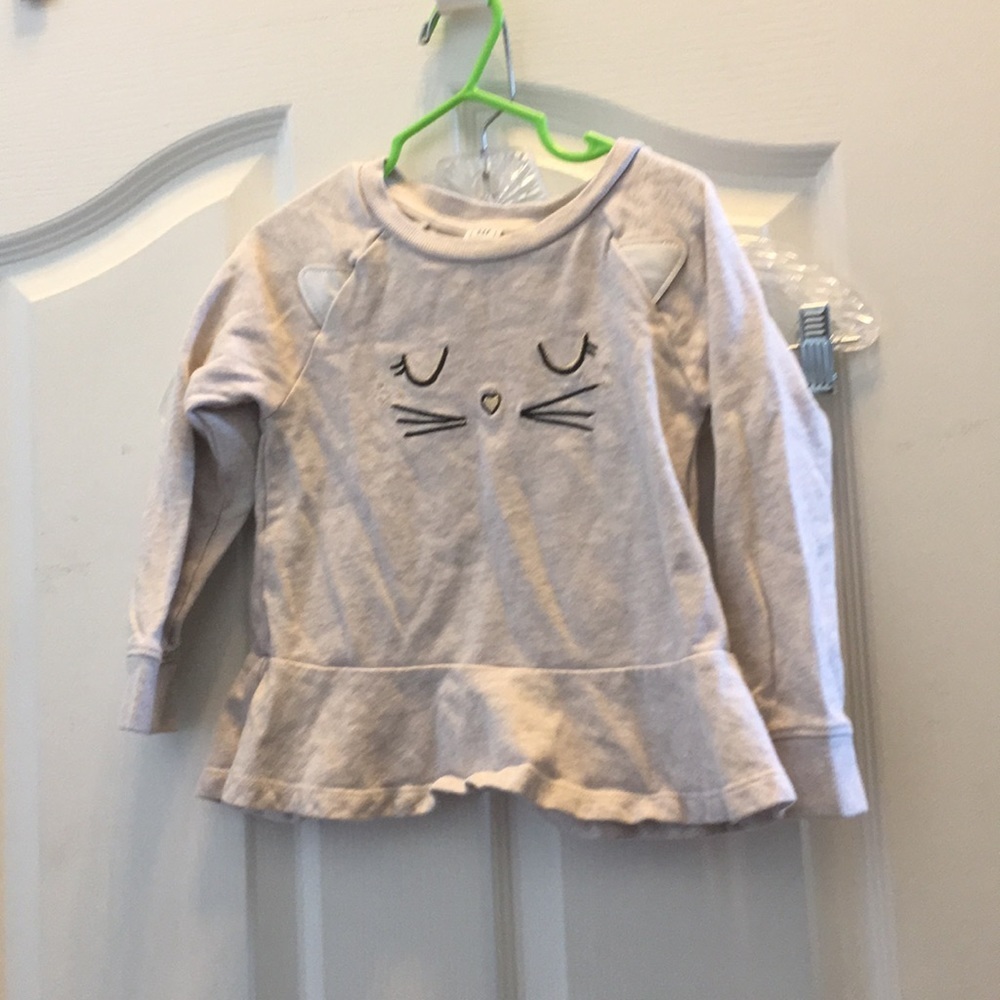 Girls gap tee 4